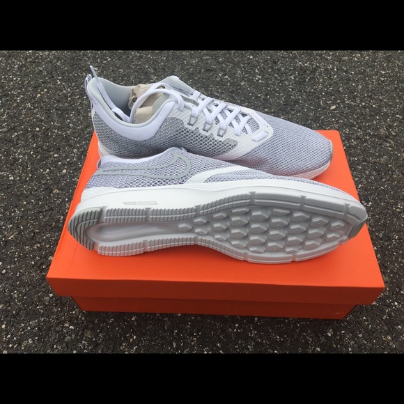 Nike Strike Running Shoes - Picture 4 of 6